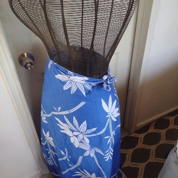 Tropical blue and white tropical palm leaf print wrap skirt one size fits all - Picture 12 of 13